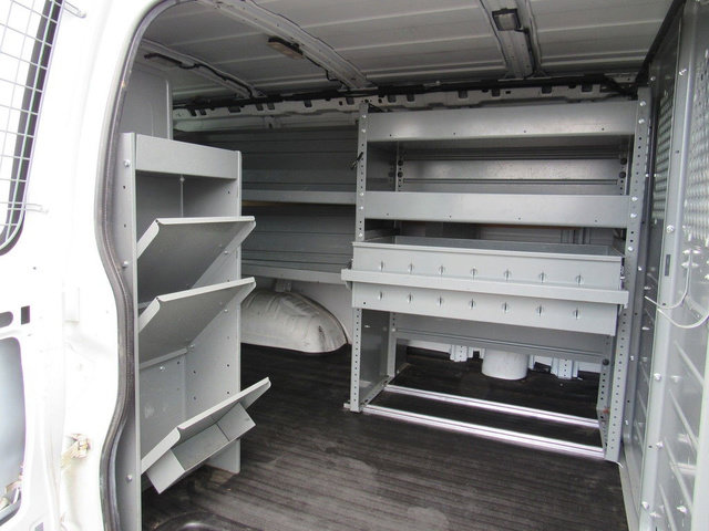 Used 2015 Chevrolet Express 2500 RWD image 18