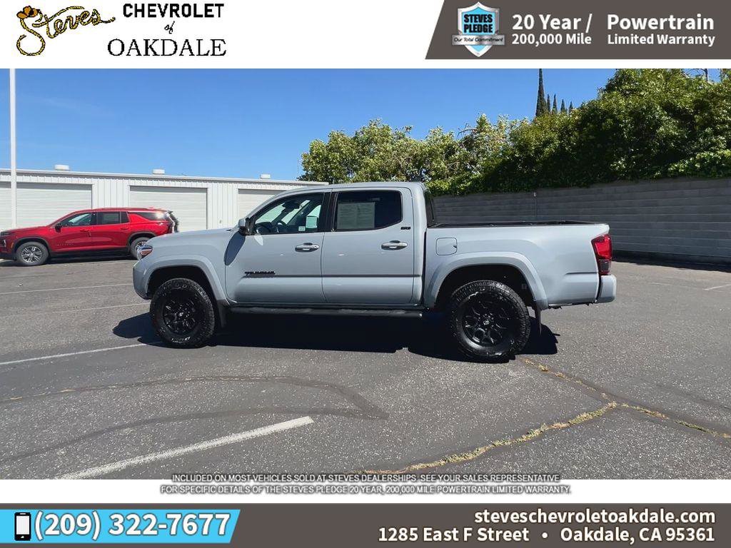 Used 2019 Toyota Tacoma SR5 AWD/4WD image 8