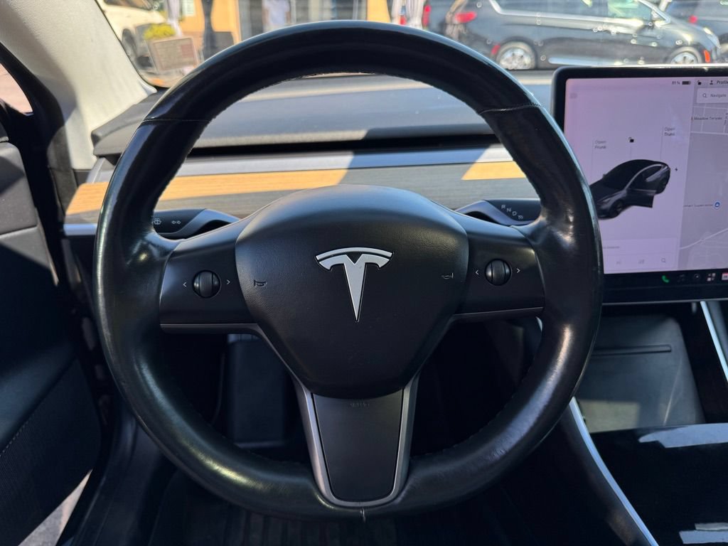 Used 2018 Tesla Model 3 Long Range RWD image 25