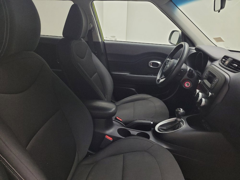 Used 2014 Kia Soul FWD image 21