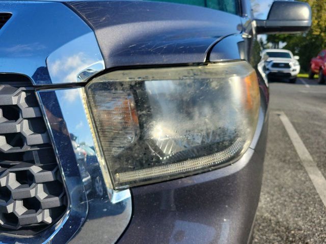 Used 2018 Toyota Tundra SR5 w/ SR5 Upgrade Package image 10