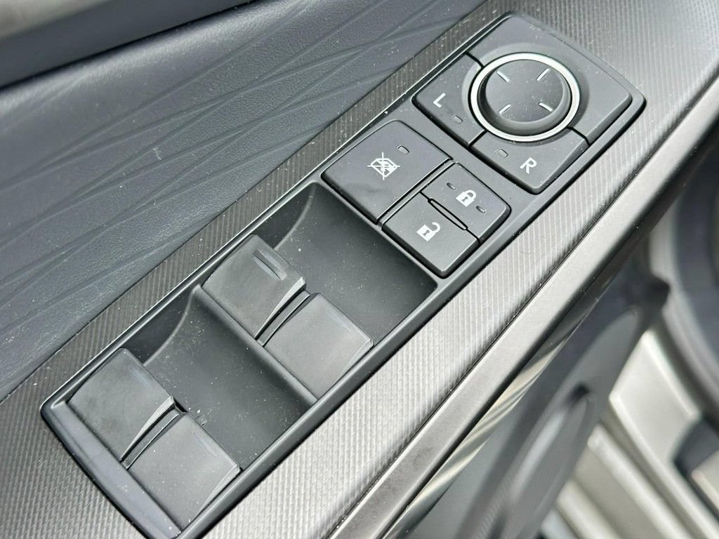 Used 2022 Lexus IS 350 F Sport AWD/4WD image 17