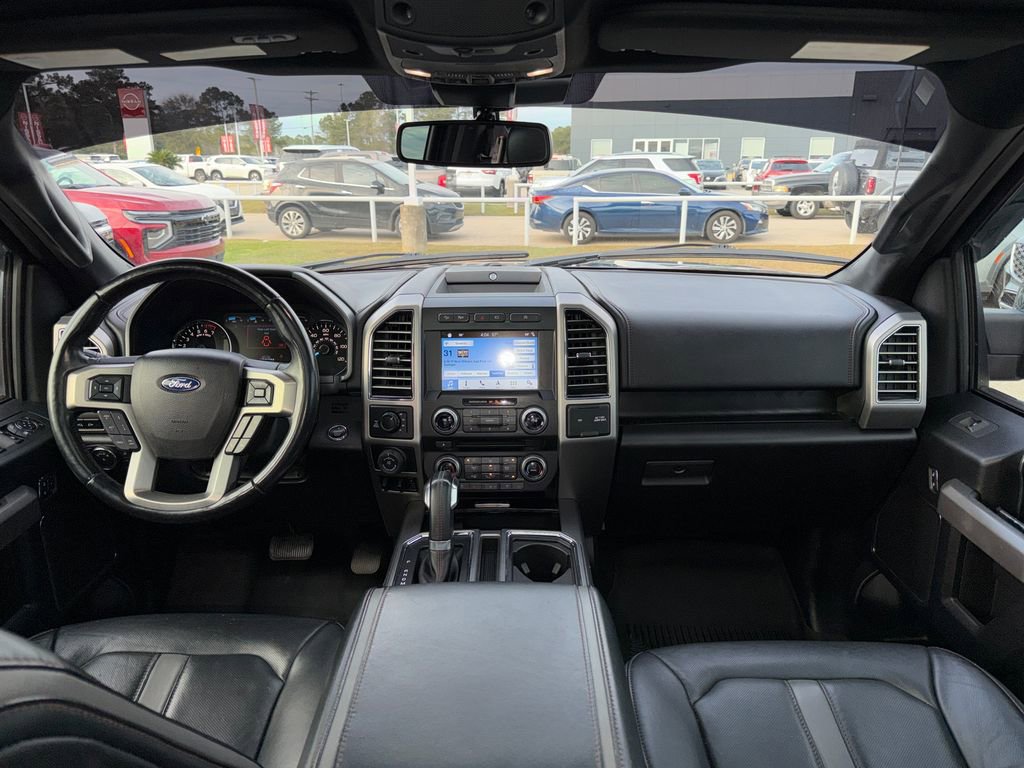 Used 2018 Ford F150 Platinum w/ Equipment Group 701A Luxury image 16