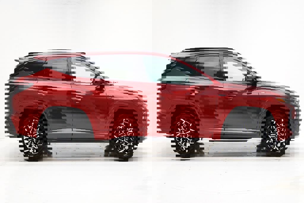 Used 2023 Hyundai Tucson N Line image 2