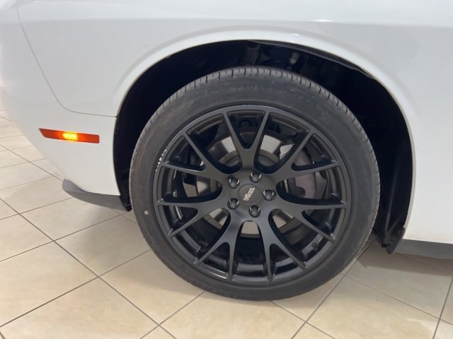 Used 2018 Dodge Challenger R/T image 29
