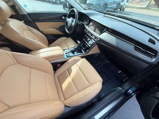 Used 2020 Kia Cadenza Limited FWD image 17