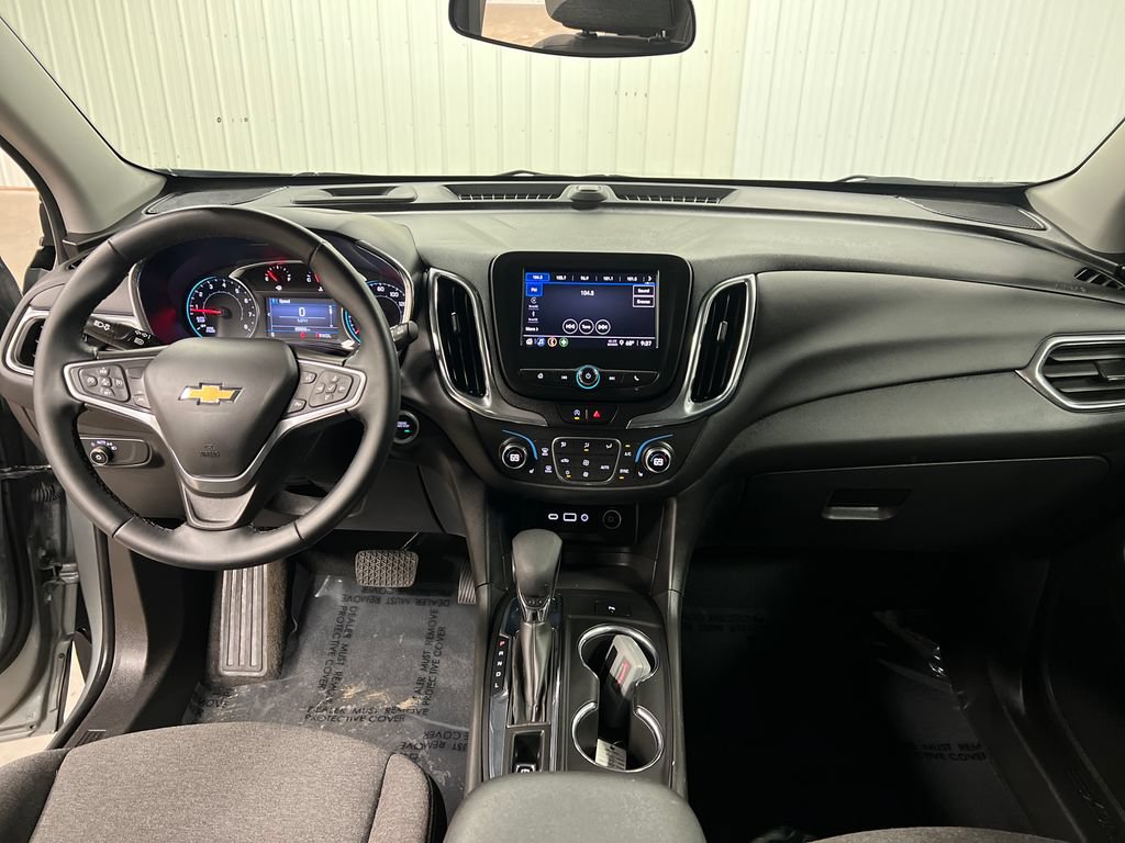 Certified 2023 Chevrolet Equinox LT AWD/4WD image 17