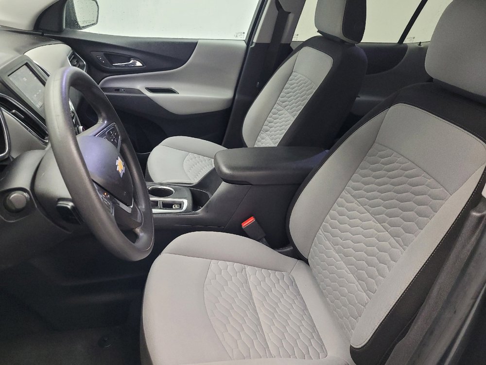 Used 2020 Chevrolet Equinox LS w/ LS Convenience Package image 17