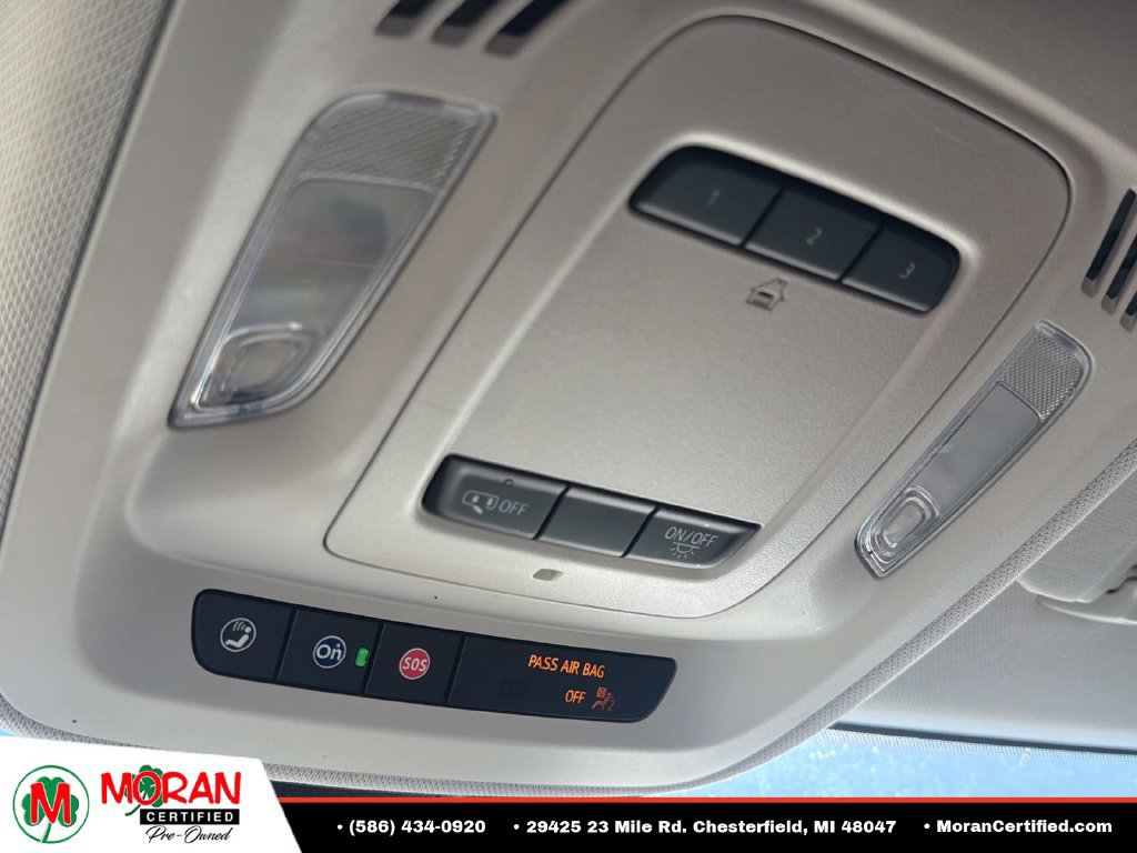 Used 2021 Buick Envision Essence w/ Technology Package I AWD/4WD image 28