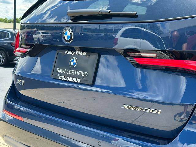 Certified 2025 BMW X1 xDrive28i w/ Premium Package AWD/4WD image 11