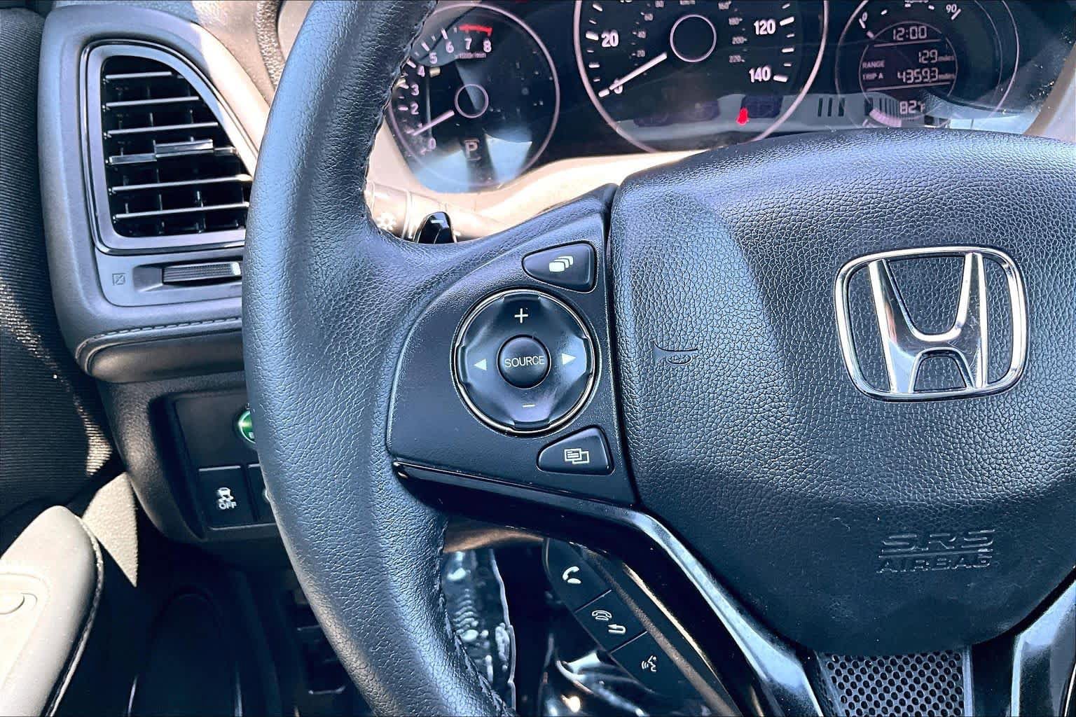 Used 2020 Honda HR-V Sport image 24