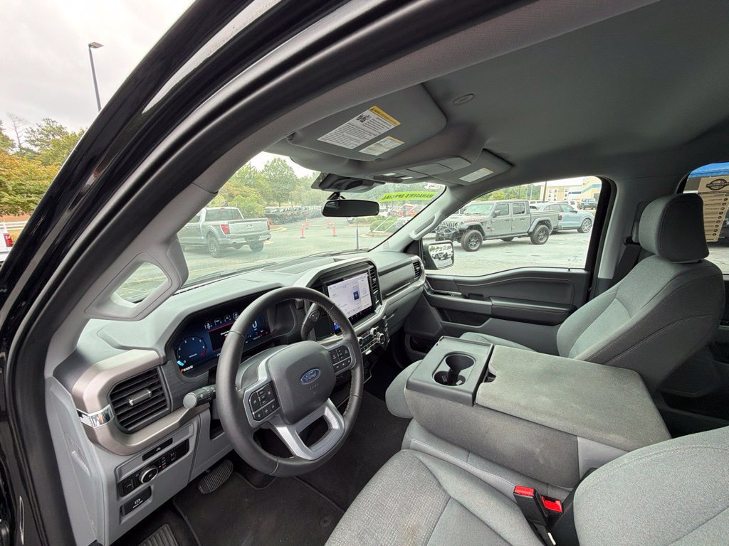 Used 2025 Ford F150 XLT w/ Equipment Group 301A Standard AWD/4WD image 11