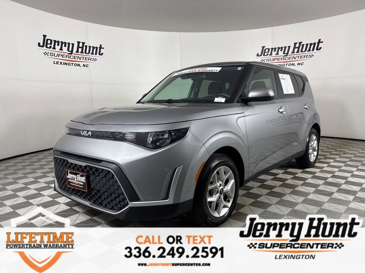 Used 2023 Kia Soul LX w/ Option Group 015