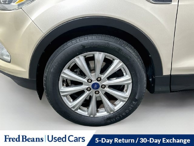 Used 2017 Ford Escape Titanium AWD/4WD image 38