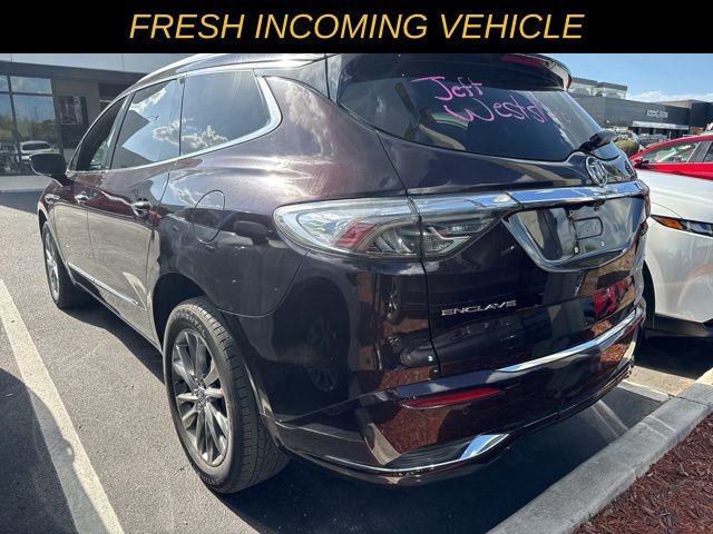 Used 2023 Buick Enclave Avenir w/ Avenir Technology Package image 4