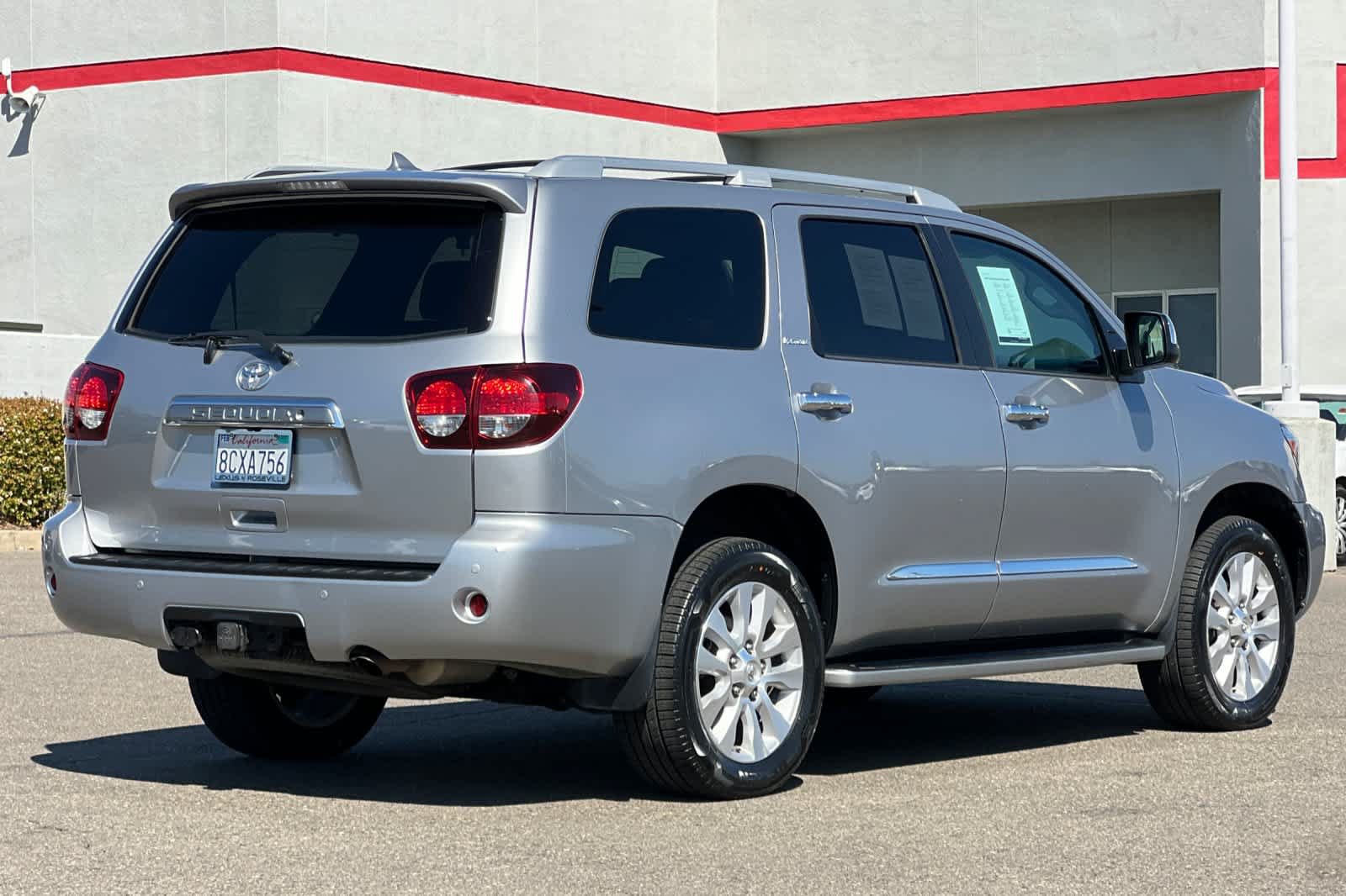 Used 2018 Toyota Sequoia Platinum w/ Carpet Mat Package AWD/4WD image 2