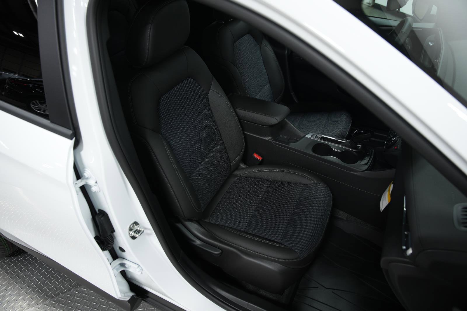 New 2026 Buick Envista Preferred w/ Convenience I Package image 18