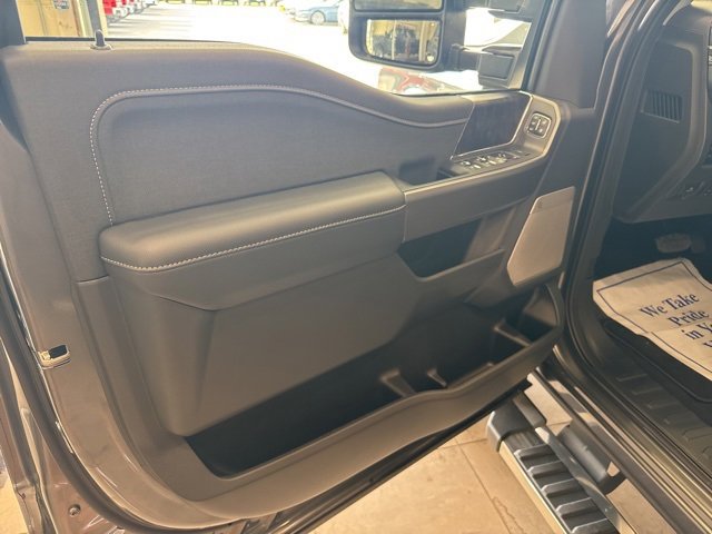 New 2026 Ford F350 4x4 Crew Cab Super Duty image 15