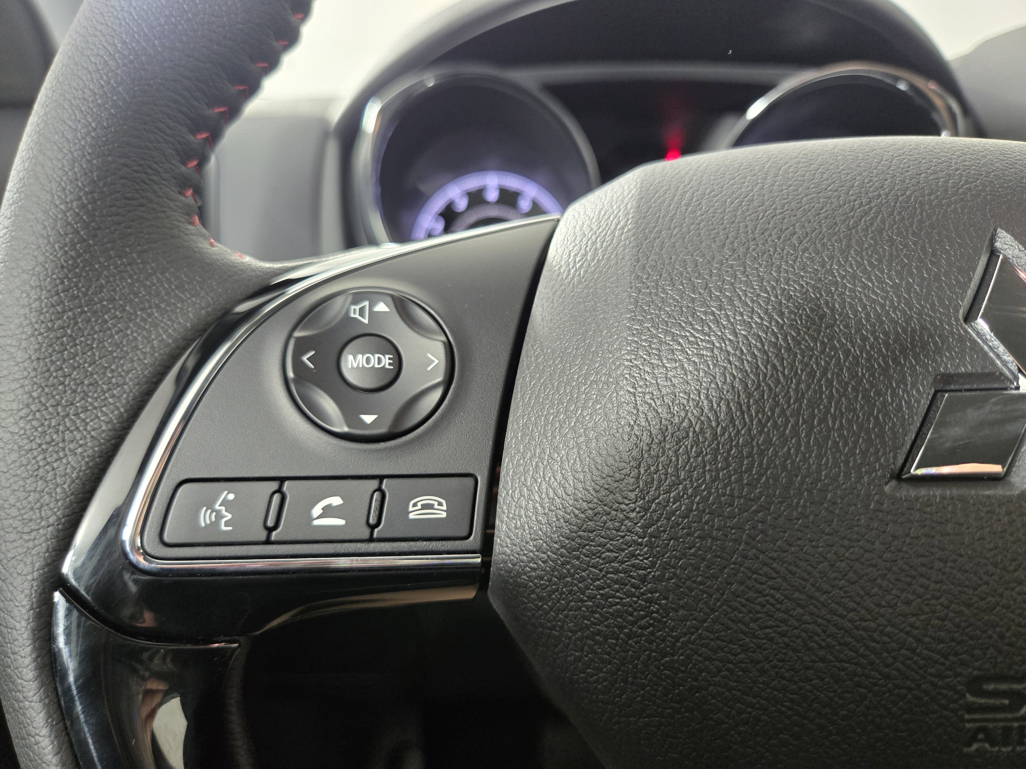 New 2025 Mitsubishi Outlander Sport LE image 14