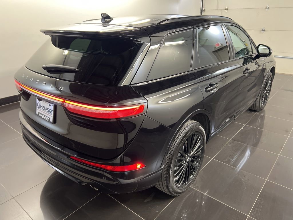 Certified 2023 Lincoln Corsair Reserve w/ Equipment Group 201A image 6