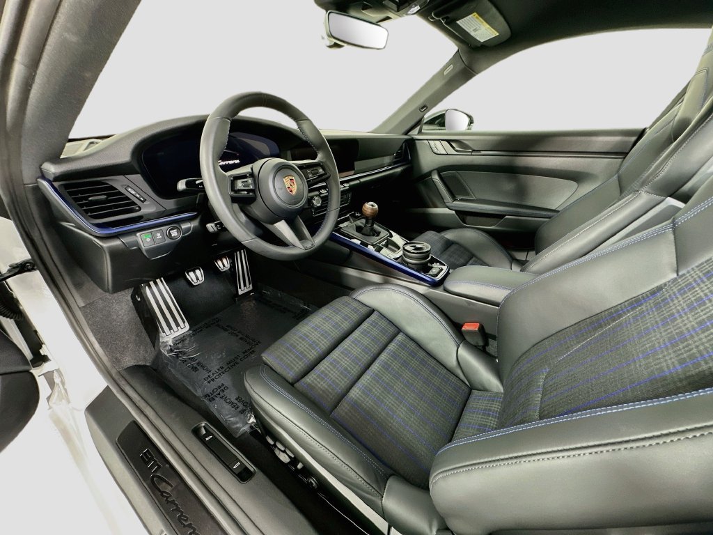 Certified 2026 Porsche 911 Carrera T RWD image 5