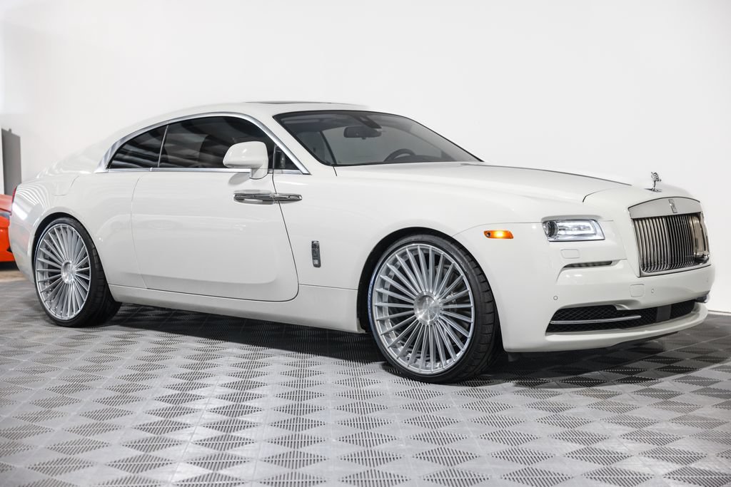 Used 2014 Rolls-Royce Wraith RWD image 5