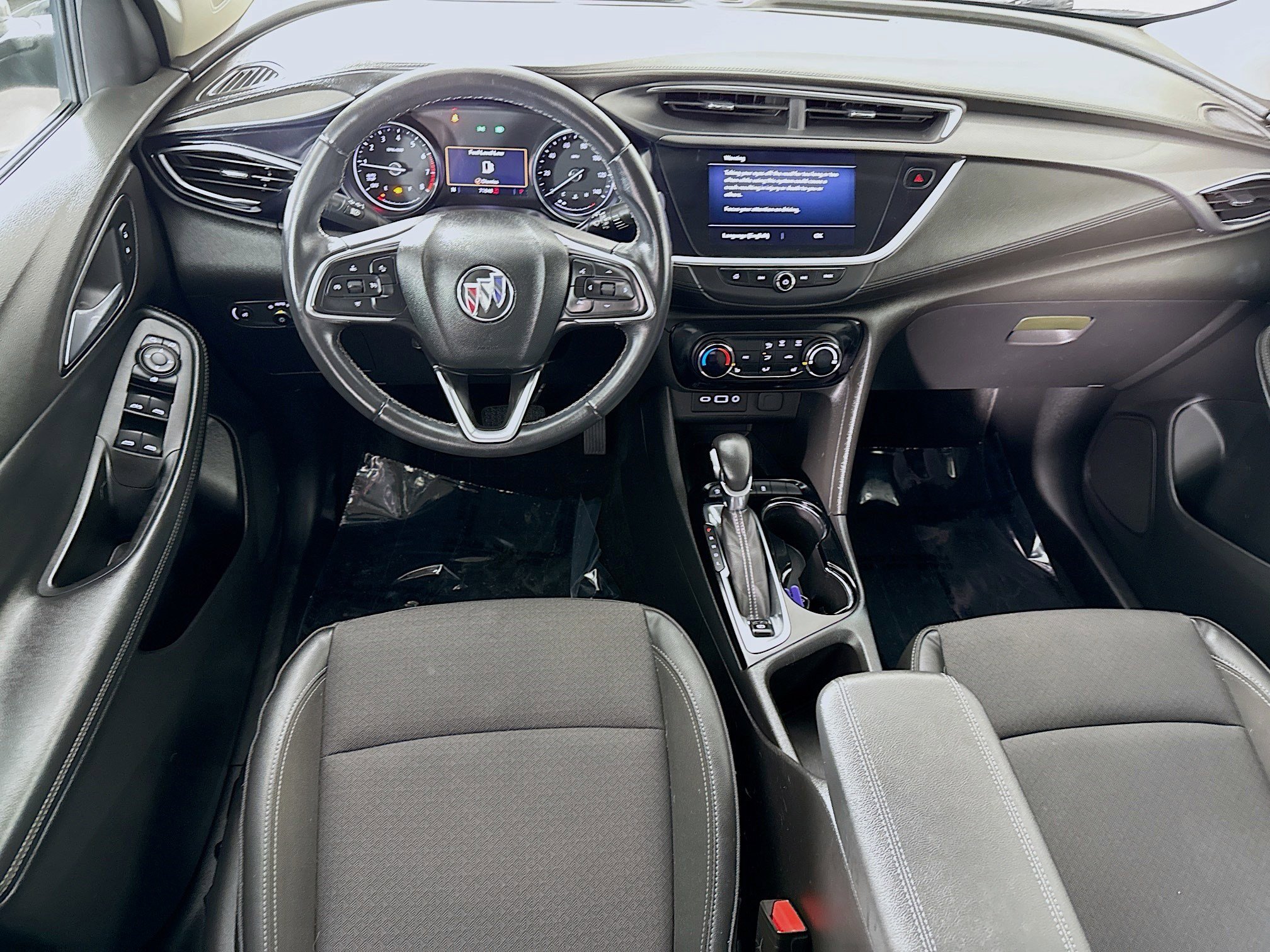 Used 2020 Buick Encore GX Preferred w/ Cold Weather Comfort Package image 17