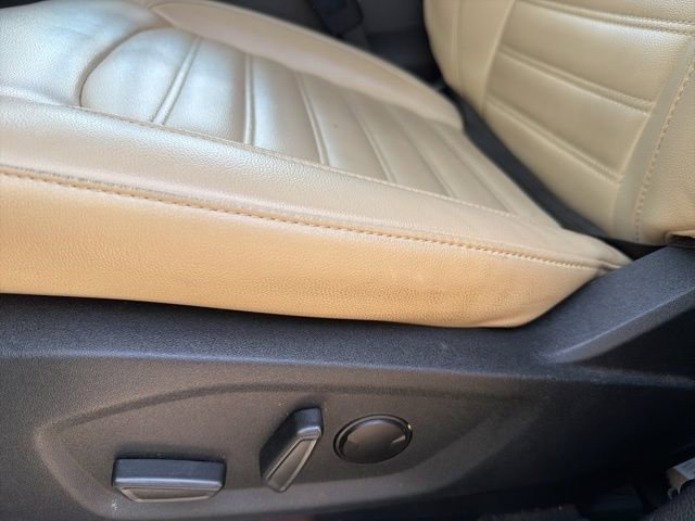 Used 2020 Ford Edge SEL w/ Convenience Package FWD image 25