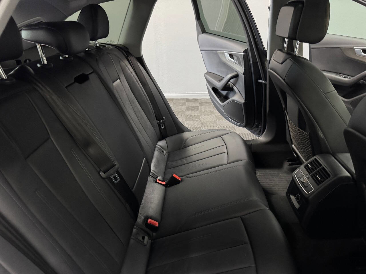 Used 2018 Audi A4 2.0T allroad Premium image 47