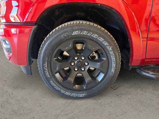 New 2026 RAM 1500 4x4 Crew Cab image 15