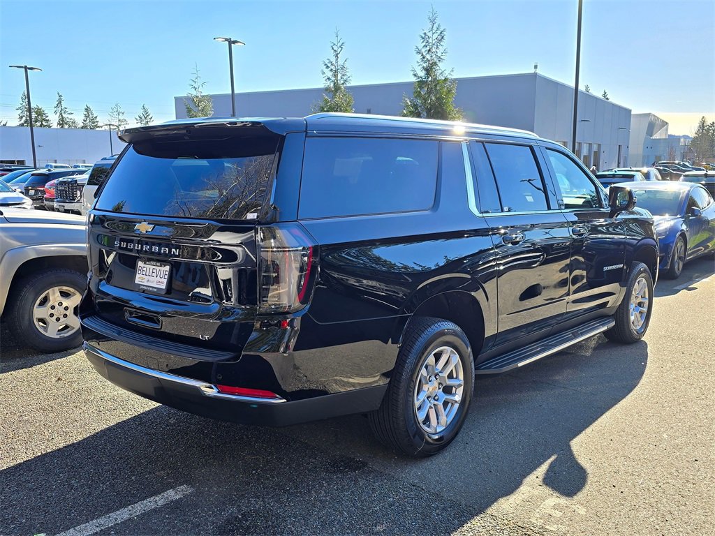 New 2026 Chevrolet Suburban LT w/ Comfort Package image 5