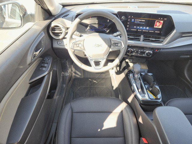 New 2026 Chevrolet Trax ACTIV w/ Driver Confidence Package FWD image 24