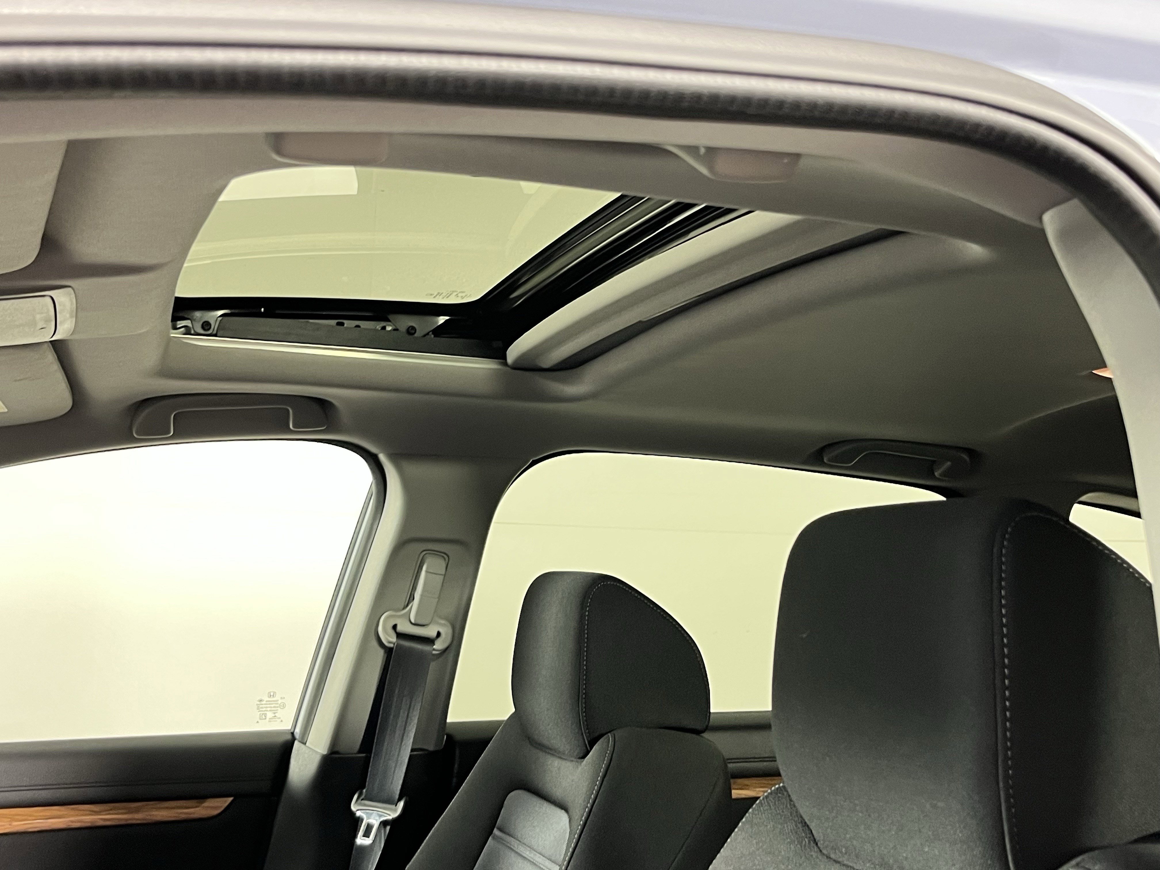 Used 2021 Honda CR-V EX image 14