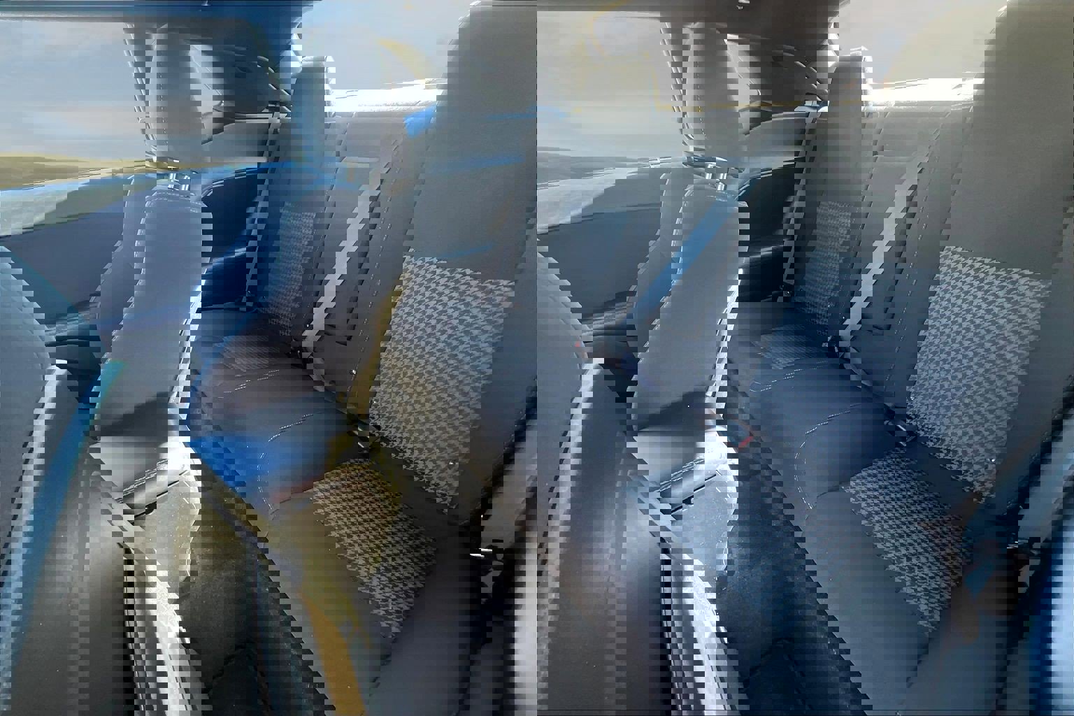 Used 2023 Dodge Challenger GT w/ Blacktop Package image 14