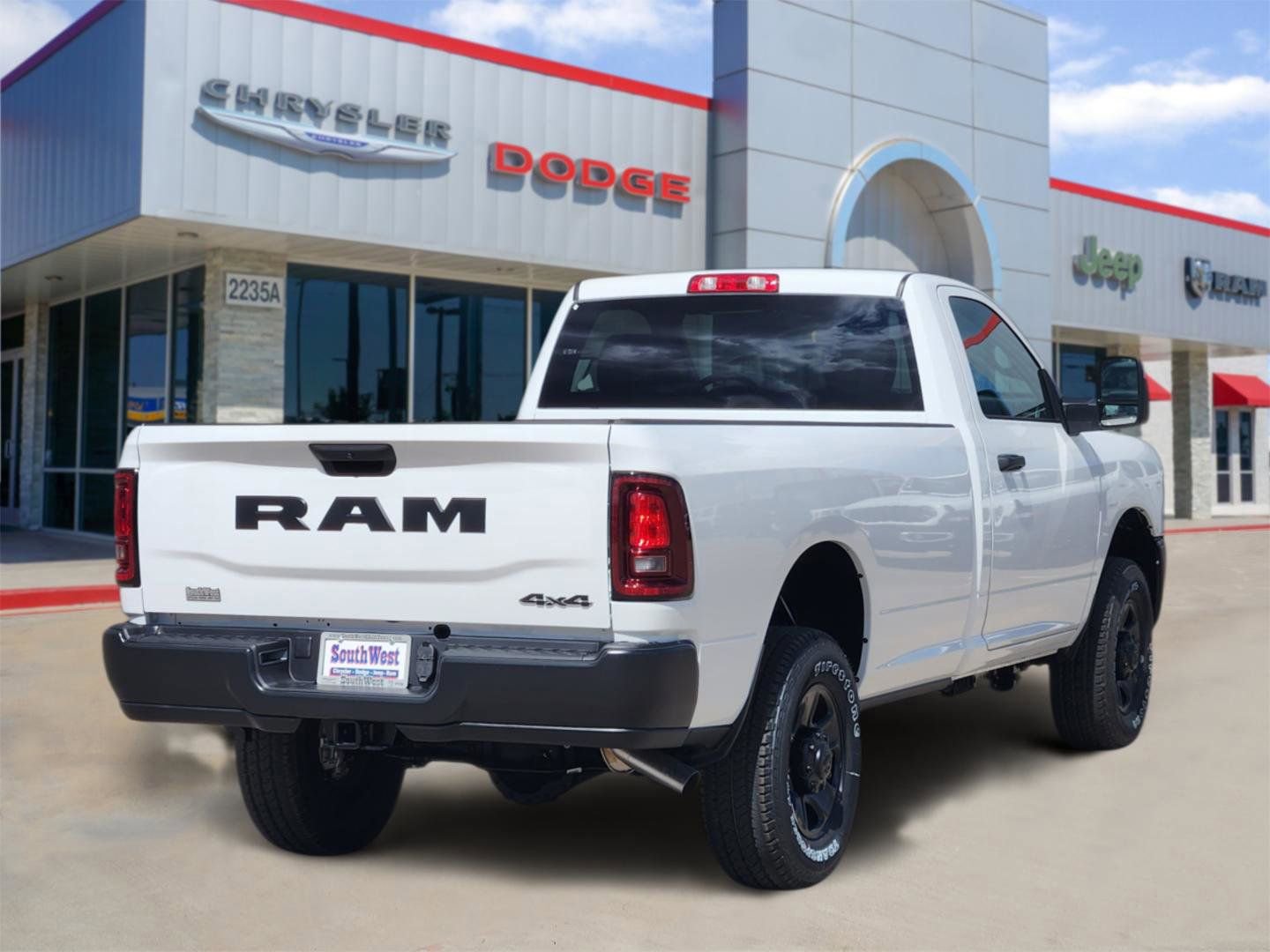 New 2026 RAM 2500 Tradesman AWD/4WD image 5