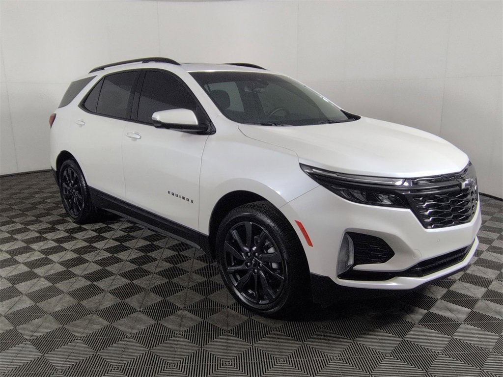 Certified 2024 Chevrolet Equinox RS w/ RS Leather Package image 2