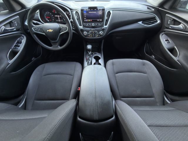 Used 2022 Chevrolet Malibu LT image 8