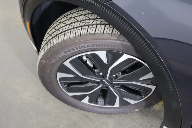 Used 2023 Kia EV6 Wind RWD image 40