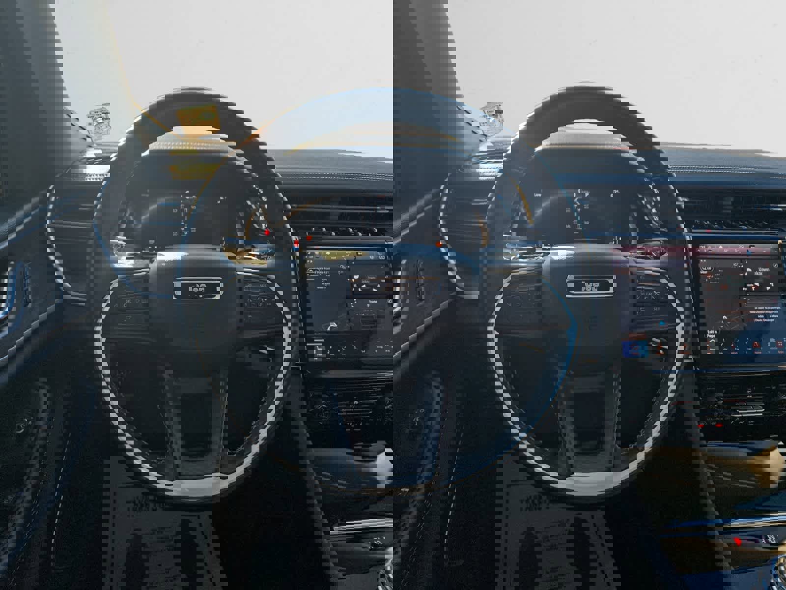 Used 2021 Jeep Grand Cherokee L Limited image 12