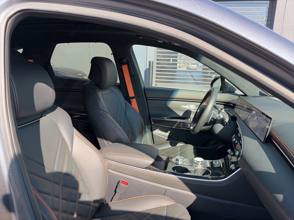 Certified 2026 Genesis GV70 3.5T Sport Prestige image 9