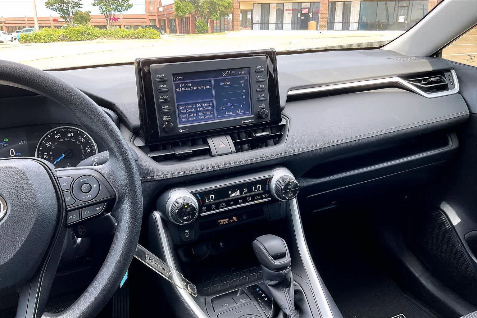 Used 2022 Toyota RAV4 LE AWD/4WD image 14