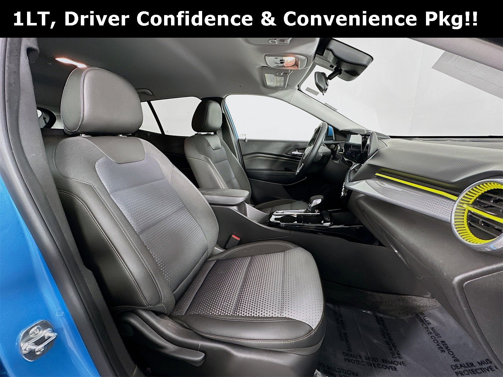 Used 2025 Chevrolet Trax LT w/ Driver Confidence Package image 27