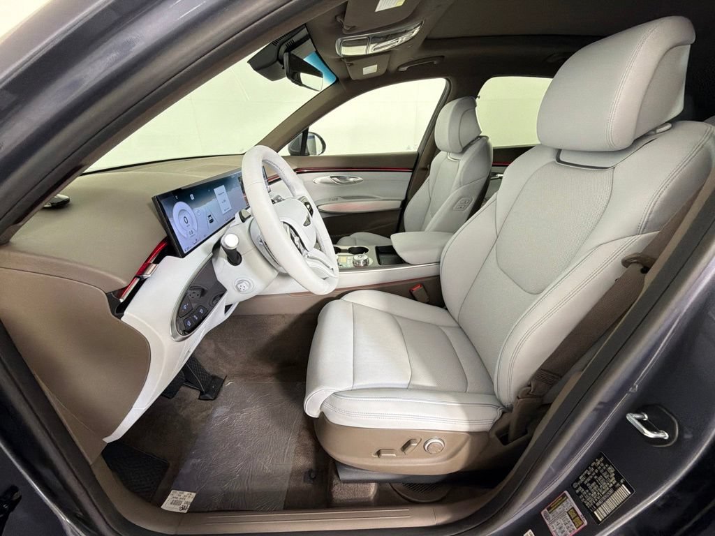 New 2027 Genesis GV70 2.5T Advanced AWD/4WD image 20