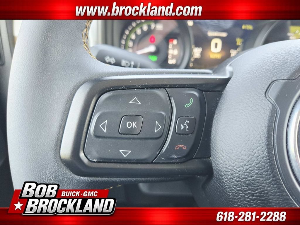 Used 2024 Jeep Wrangler Unlimited AWD/4WD image 22