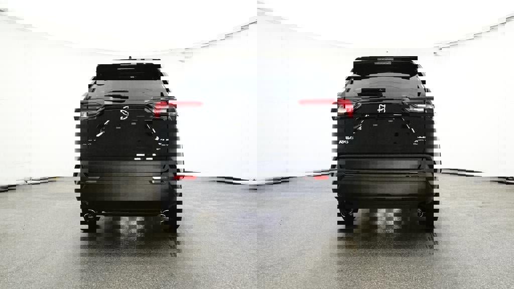 New 2025 Toyota RAV4 XLE image 23