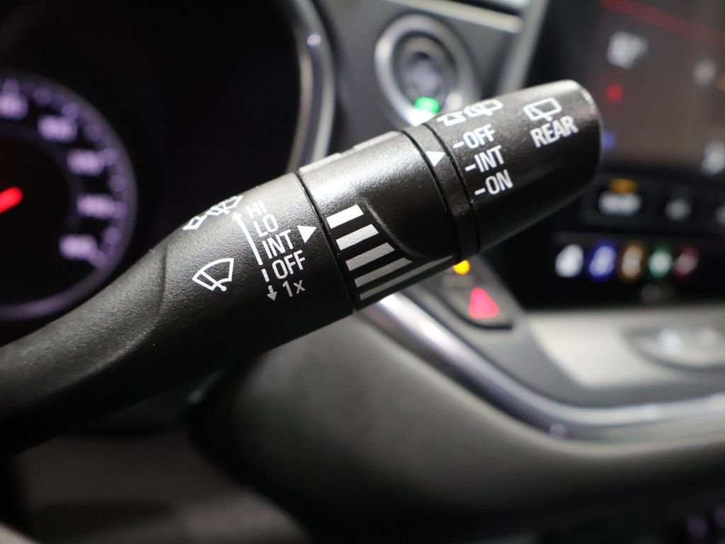 Used 2023 Chevrolet Blazer LT image 39