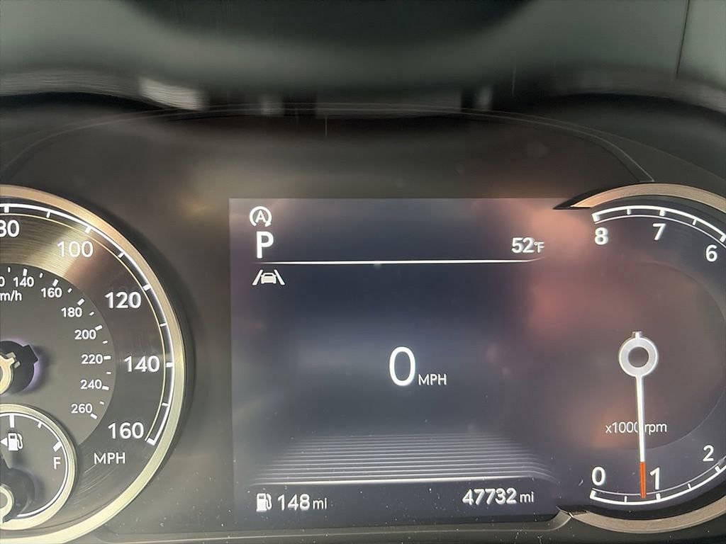 Certified 2022 Genesis GV70 2.5T w/ Advanced Package AWD/4WD image 11