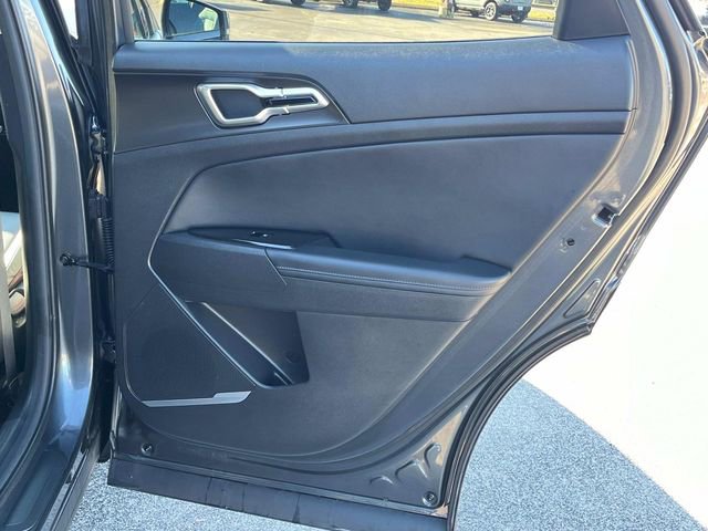 Used 2024 Kia Sportage EX image 8