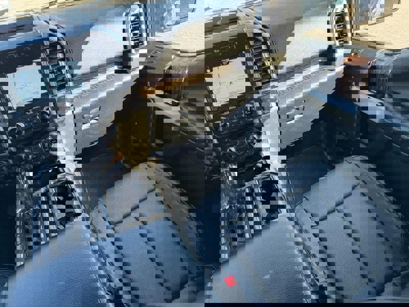 Used 2018 Ford F150 Lariat w/ Equipment Group 502A Luxury image 15