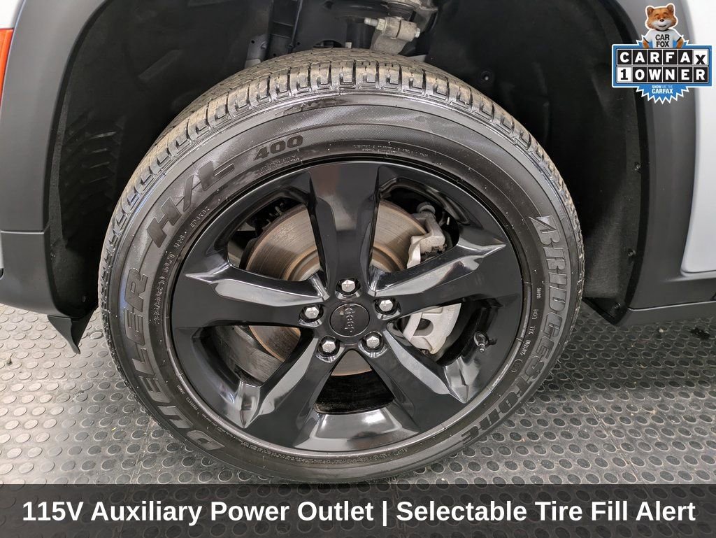 Used 2024 Jeep Grand Cherokee L Altitude image 9